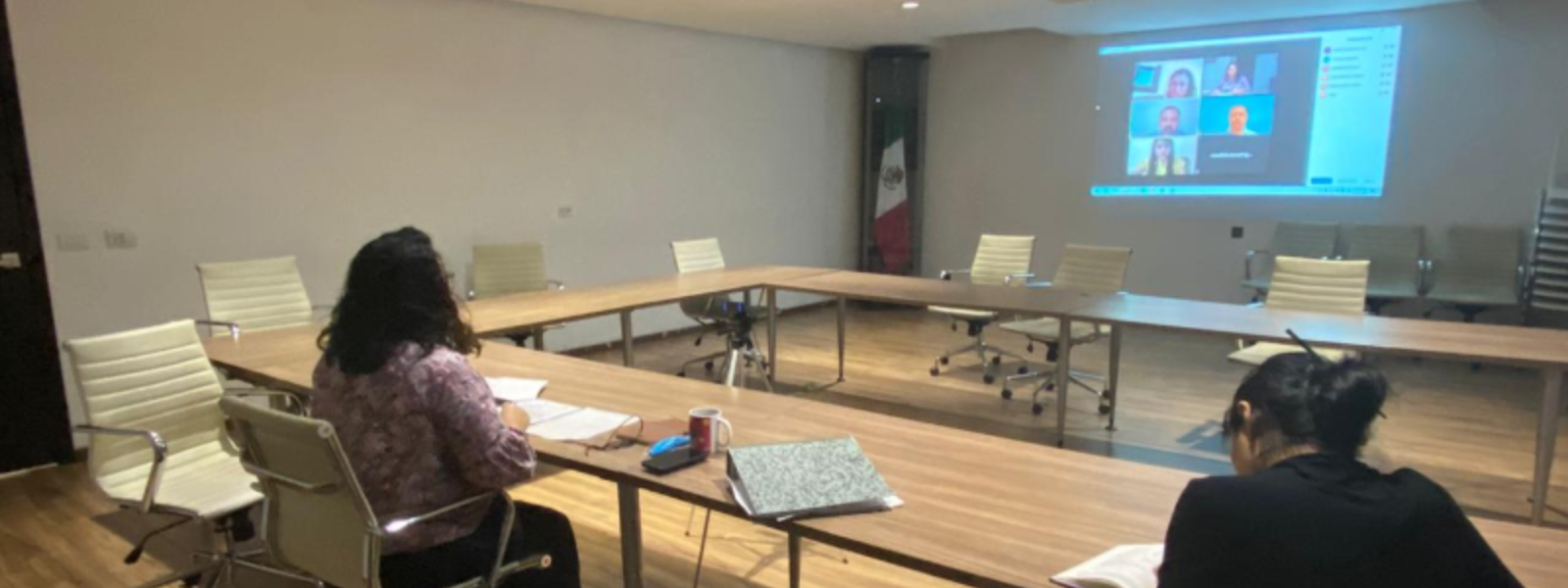 Reunión con personal directivo de la Universidad Tecnológica de la Selva y COBACH para dar seguimiento a las denuncias contra docentes 